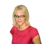 Karin Fischer headshot